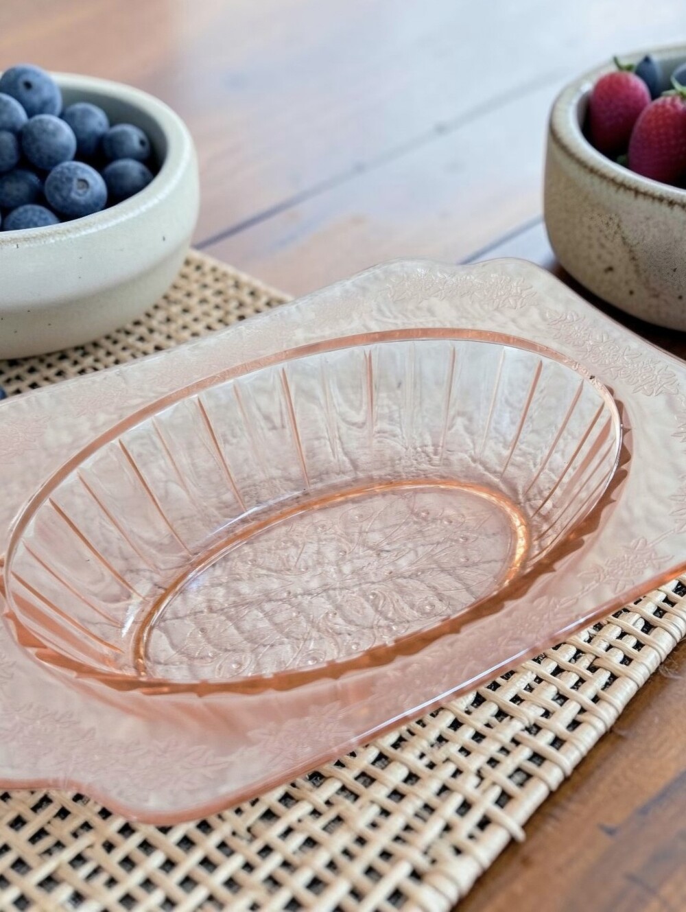 Vintage Jeannette Pink Depression Glass Adam Pattern Oval Serving Bowl 9.75"
